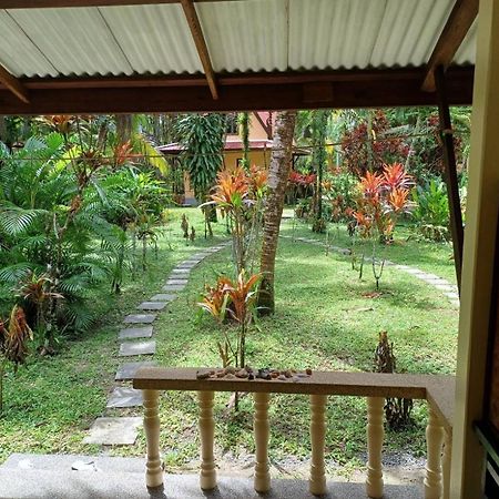 Lake View Bungalows Khao Lak Eksteriør billede