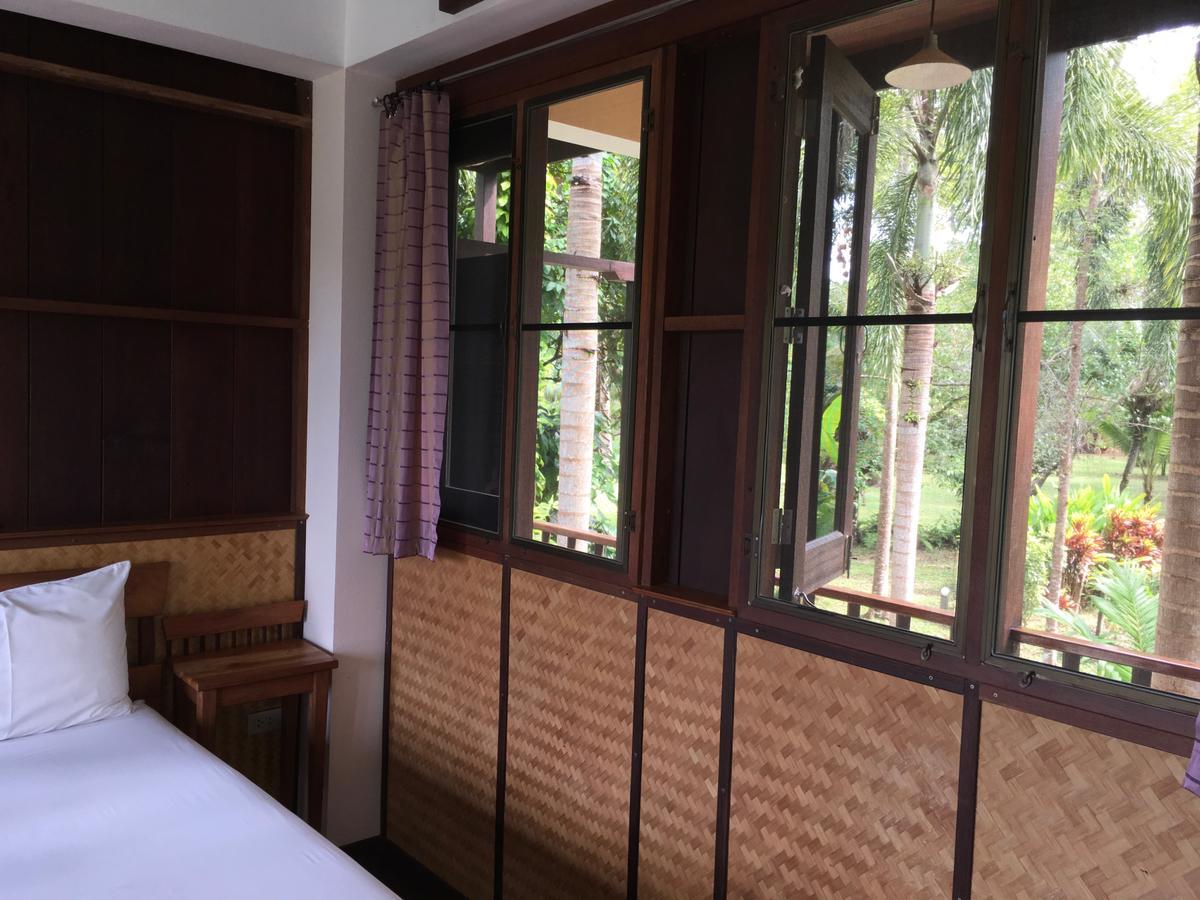 Lake View Bungalows Khao Lak Eksteriør billede